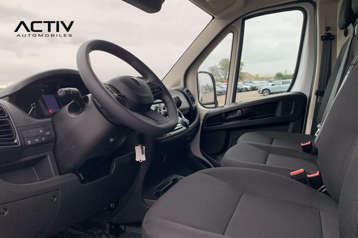 Peugeot Boxer Fourgon BOXER FGN DIESEL 140 CH L2H2 3.3 T MANUELLE ACTIVE 2026 d'occasion — photo 20 sur 20