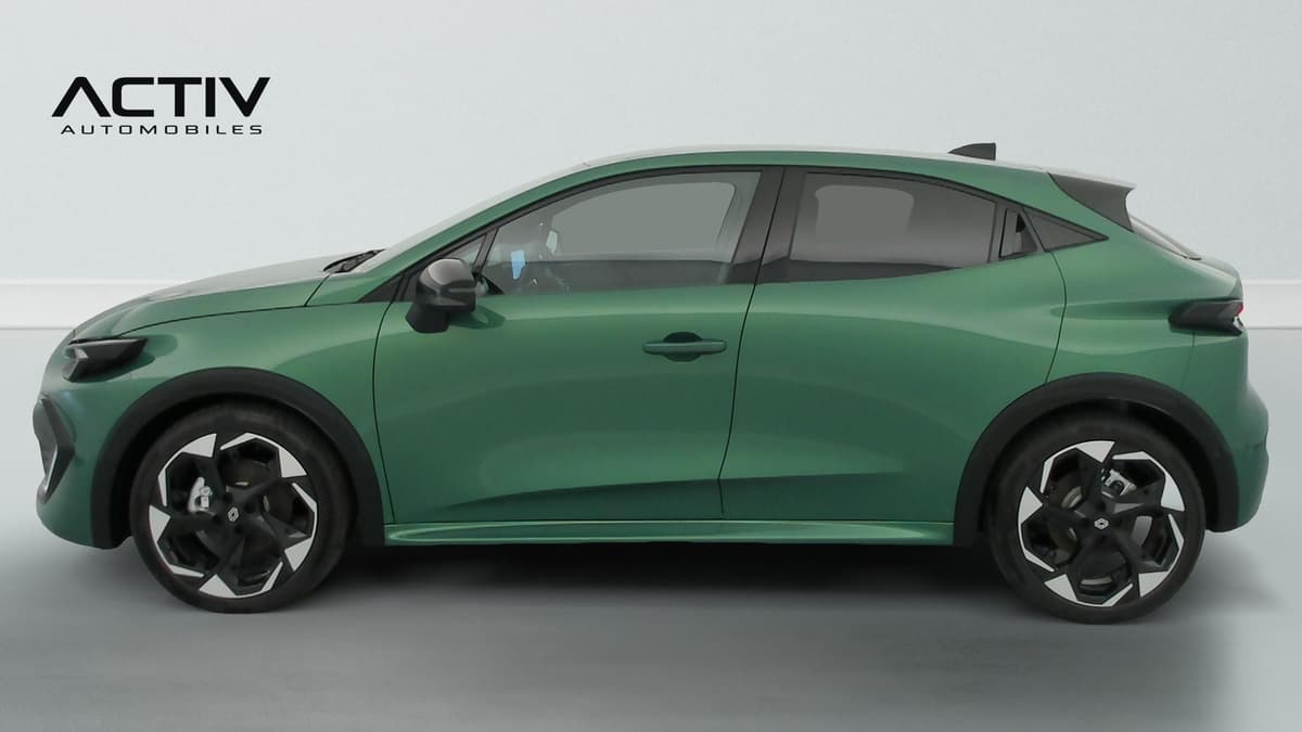 Renault Clio 6 : profil gauche d'une citadine verte avec jantes bicolores et rétroviseur noir