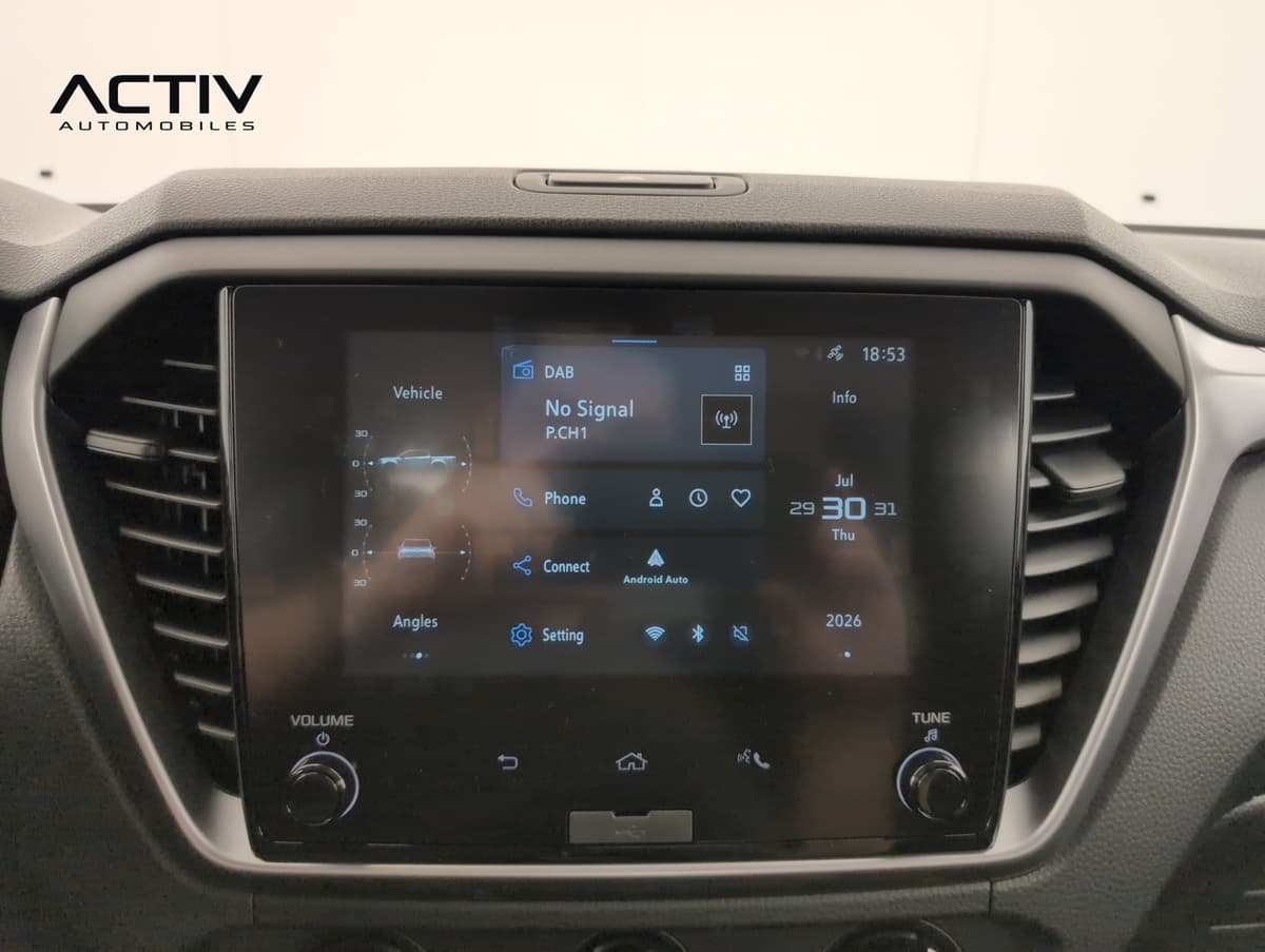 Isuzu D-MAX : écran tactile multimédia avec radio DAB, Android Auto et Bluetooth