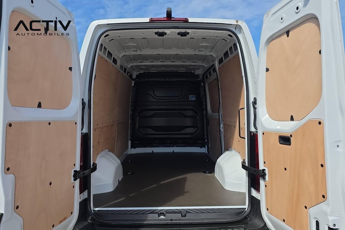 Renault Master Fourgon 2025 – photo 11