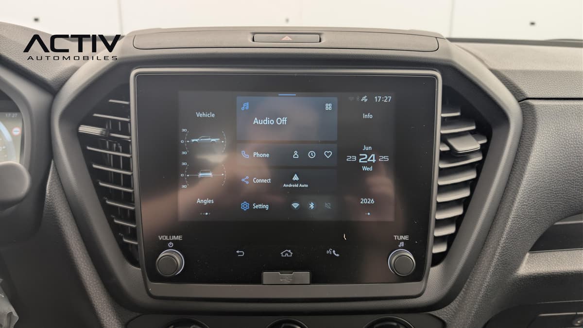 Isuzu D-MAX : écran tactile multimédia avec menu Android Auto, Bluetooth et Wi-Fi