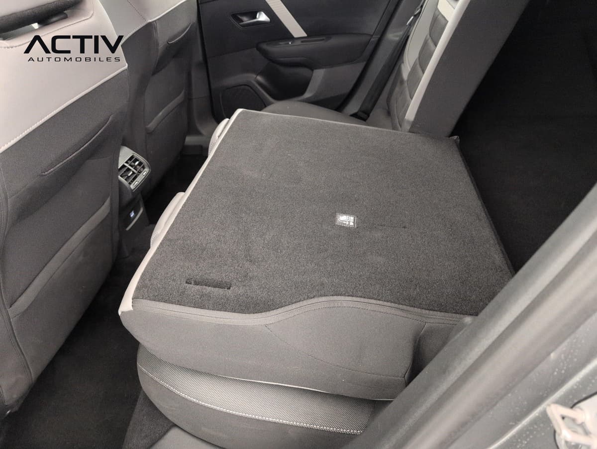 Citroën C4 Hybride 145 ch e-DCS6 Plus 2025 d'occasion — photo 12 sur 20