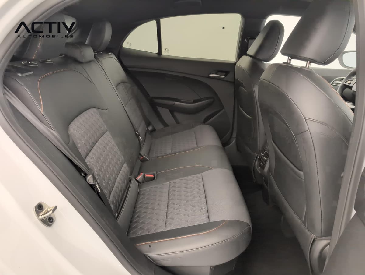 MG MG3 1.5 L Hybrid+ 195 ch Luxury 2026 d'occasion — photo 10 sur 20