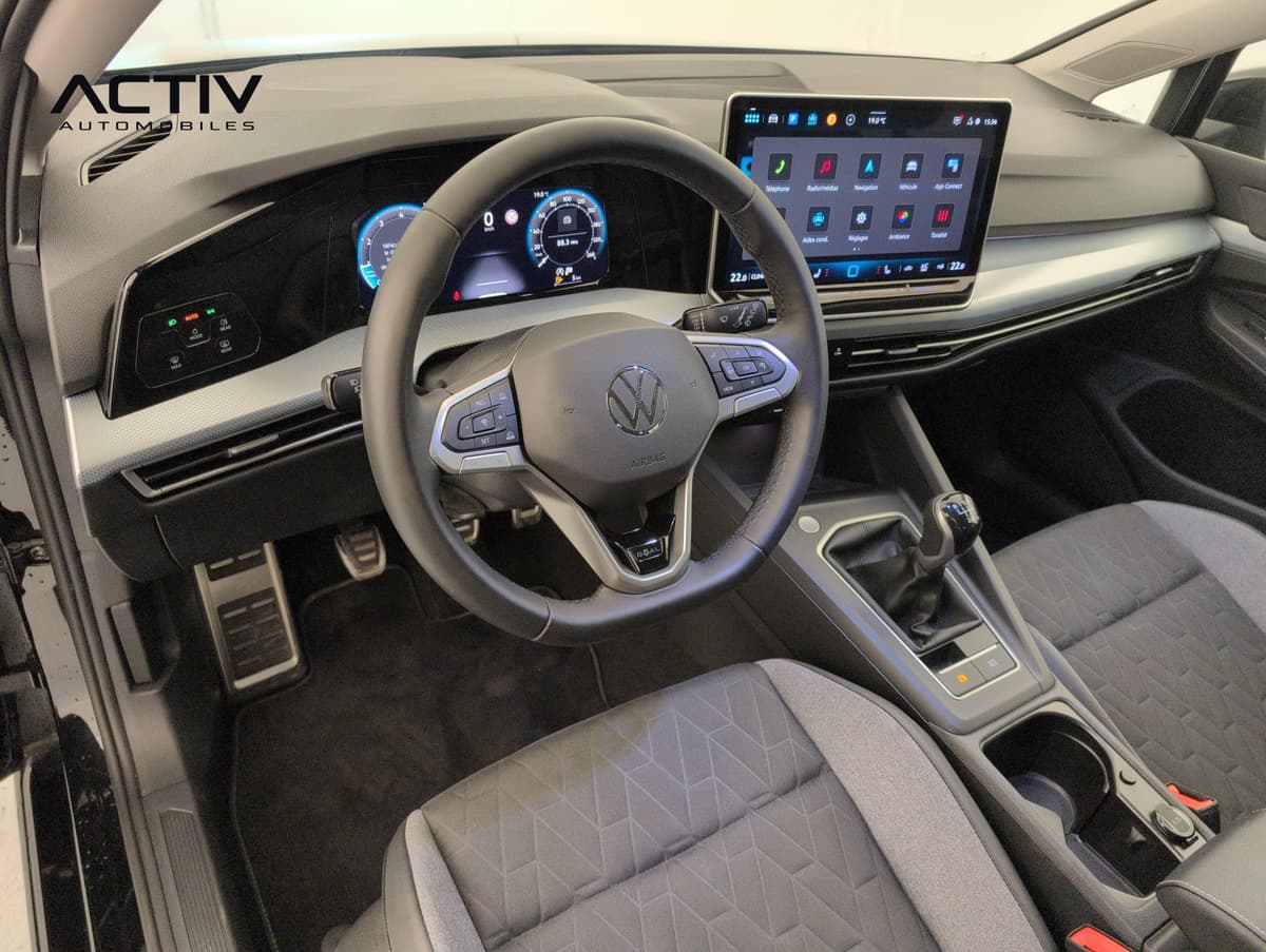 Volkswagen Golf 8 2025 – photo 15