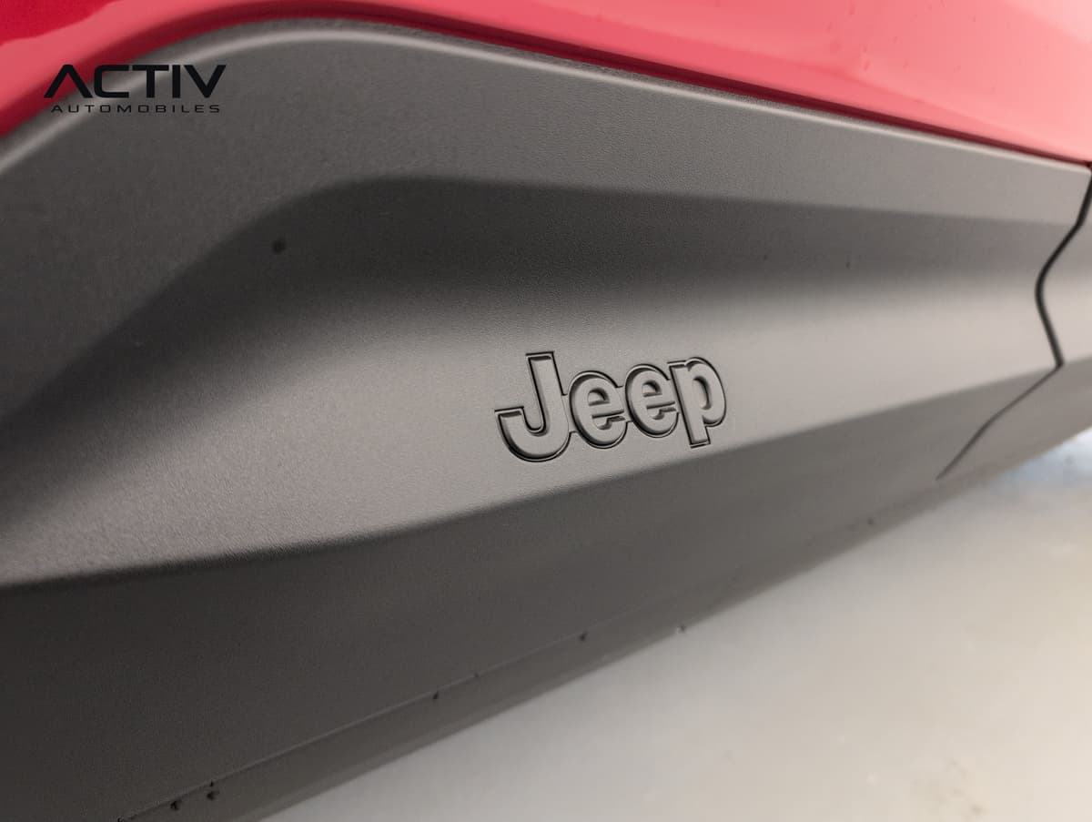 Jeep Avenger 1.2 Turbo T3 110 ch e-Hybrid BVR6 Summit 2026 d'occasion — photo 15 sur 20