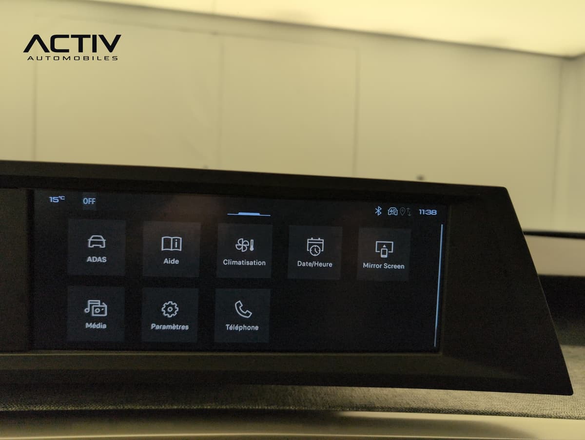 Peugeot 3008 Hybrid 145 e-DCS6 Allure 2025 d'occasion — photo 19 sur 20