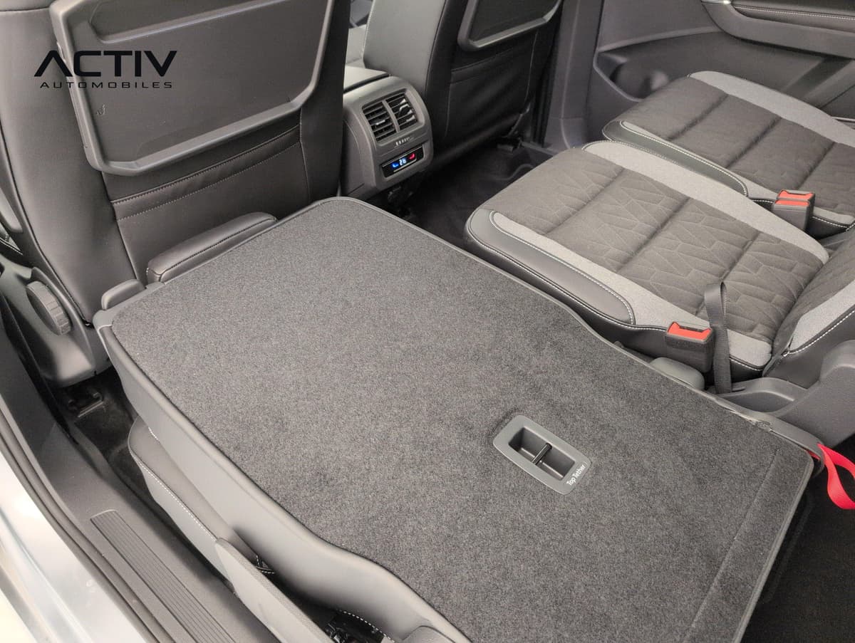 Volkswagen Touran 2025 – photo 12