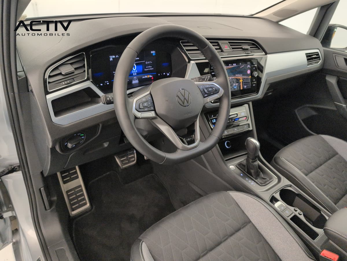Volkswagen Touran 2025 – photo 15