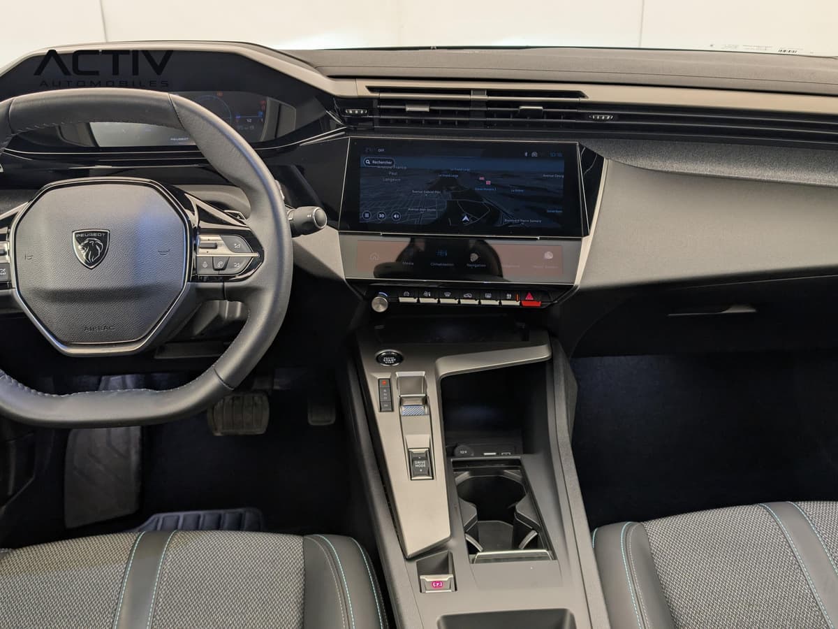 Peugeot 408 2025 – photo 13