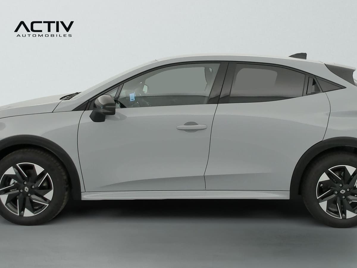 Renault Clio 6 : profil gauche gris clair avec jantes alliage noir diamantées