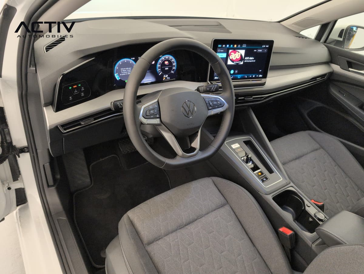 Volkswagen Golf 8 2025 – photo 15