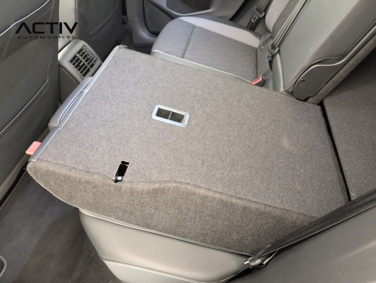 Volkswagen Golf 8 2025 – photo 12