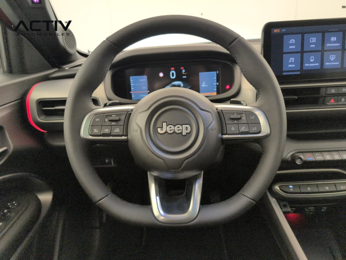 Jeep Avenger 1.2 Turbo T3 110 ch e-Hybrid BVR6 Summit 2026 d'occasion — photo 20 sur 20