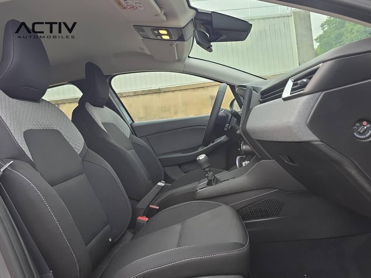 Renault Clio 5 2025 – photo 9