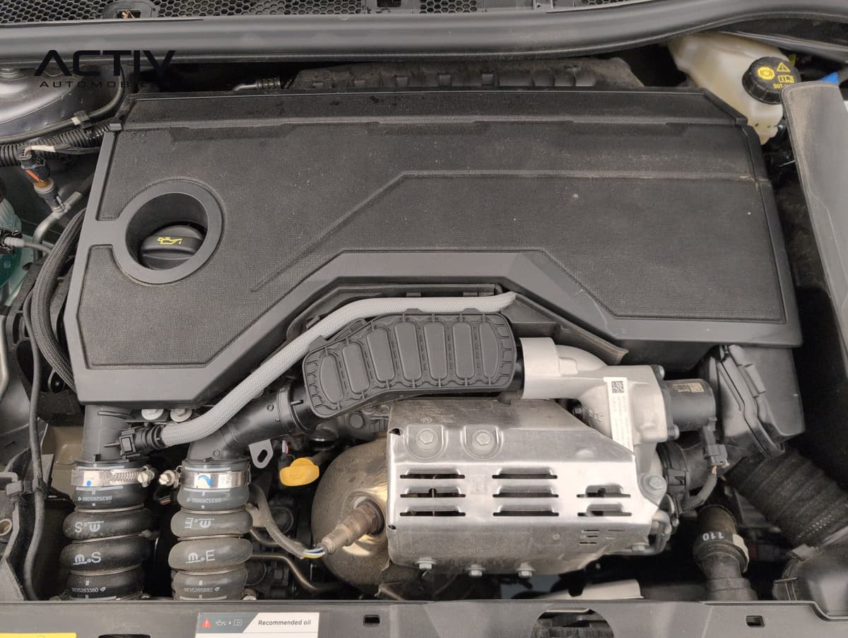 Peugeot 2008 Hybrid 136 e-DCS6 Style 2025 d'occasion — photo 19 sur 20