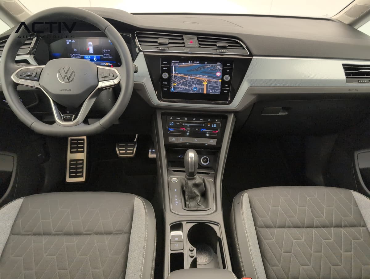 Volkswagen Touran 2025 – photo 13