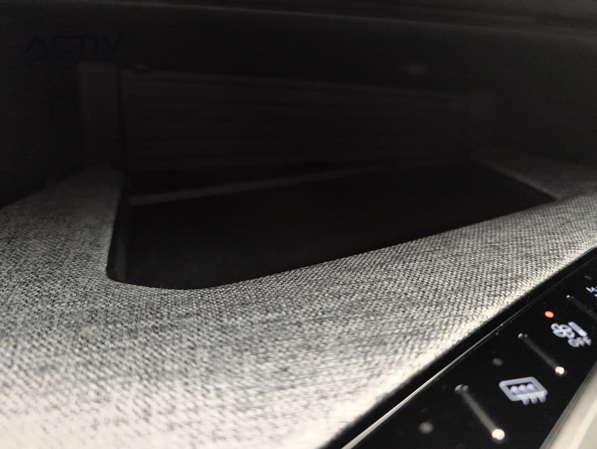 Peugeot 3008 Hybrid 145 e-DCS6 Allure 2025 d'occasion — photo 20 sur 20