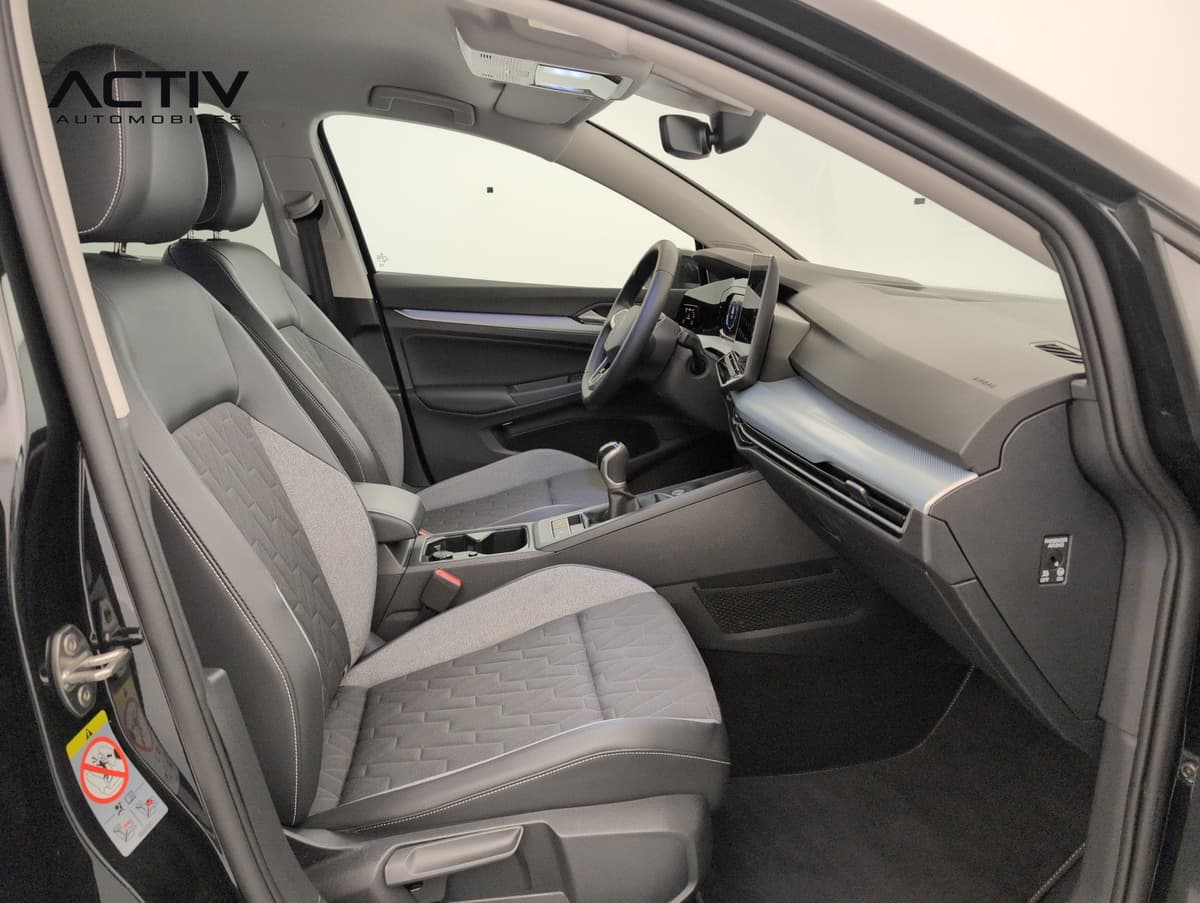 Volkswagen Golf 8 2025 – photo 9