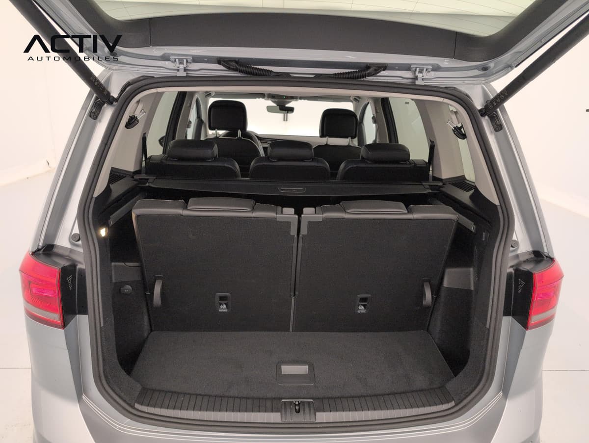 Volkswagen Touran 2025 – photo 11