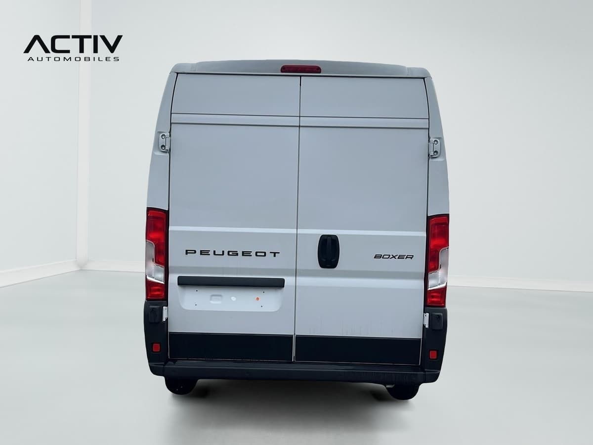 Peugeot Boxer Fourgon TOLE 3.3 T L2H2 BLUEHDI 140 S&S BVM6 2026 d'occasion — photo 6 sur 20
