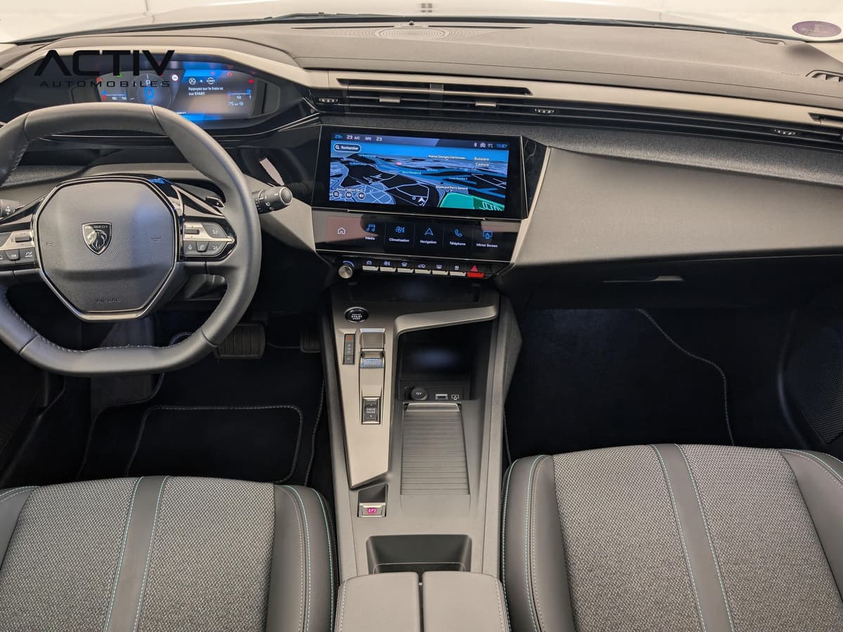 Peugeot 308 2025 – photo 13