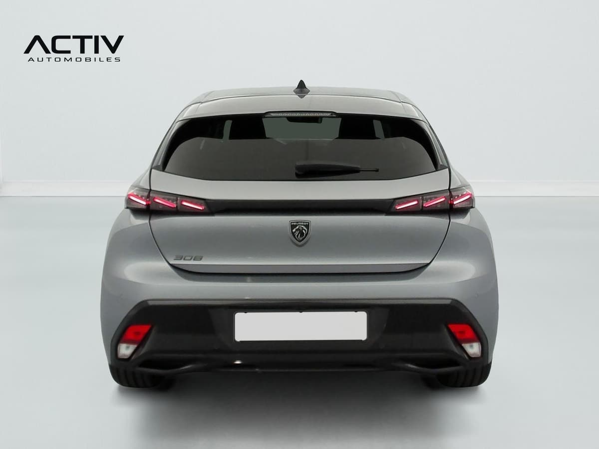 Peugeot 308 Nouvelle : face arrière grise avec feux à LED, lunette teintée et essuie-vitre