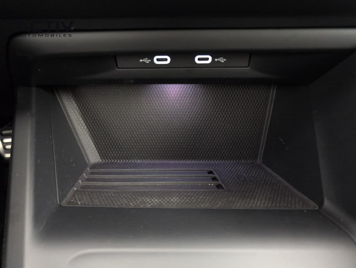 Volkswagen Golf 8 2025 – photo 20
