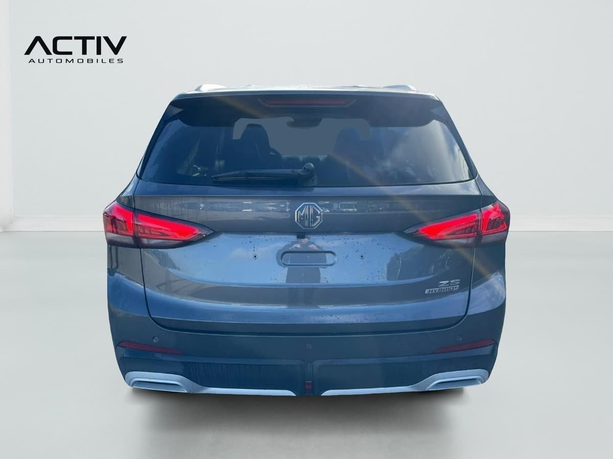 MG ZS