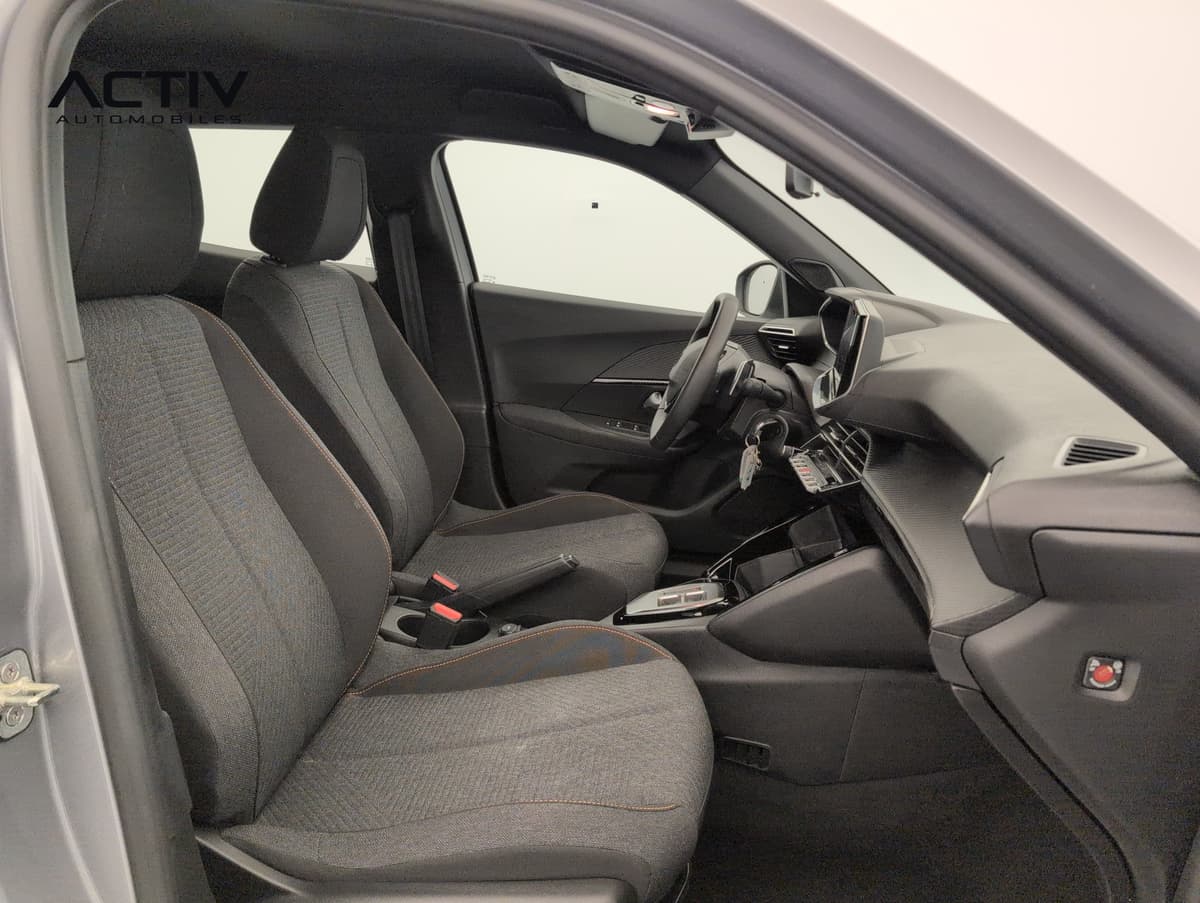Peugeot 2008 Hybrid 136 e-DCS6 Style 2025 d'occasion — photo 9 sur 20