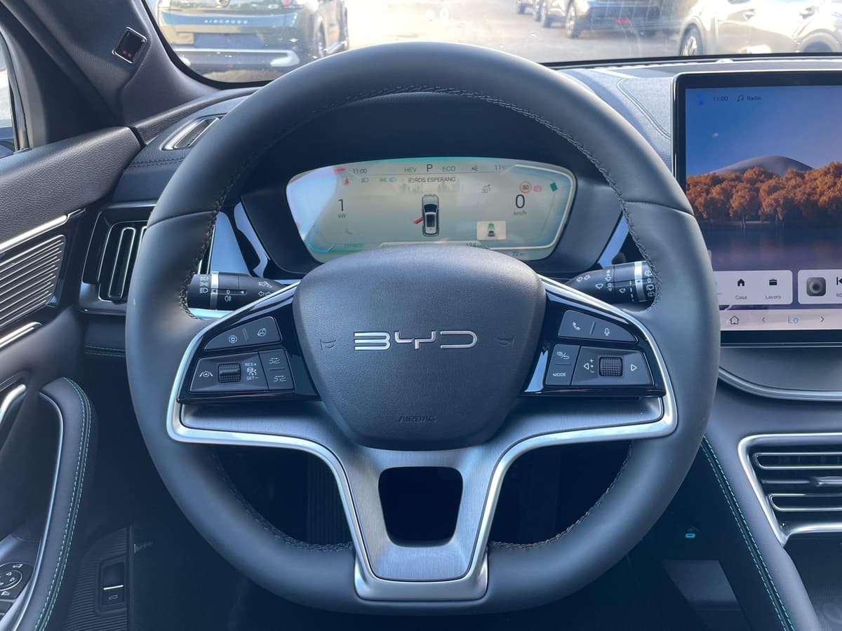 BYD Seal U 1.5l DM-i 218 ch PHEV Boost 2026 d'occasion — photo 19 sur 20