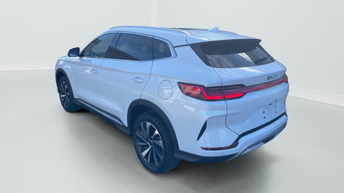 BYD Seal U 1.5l DM-i 218 ch PHEV Boost 2026 d'occasion — photo 5 sur 20