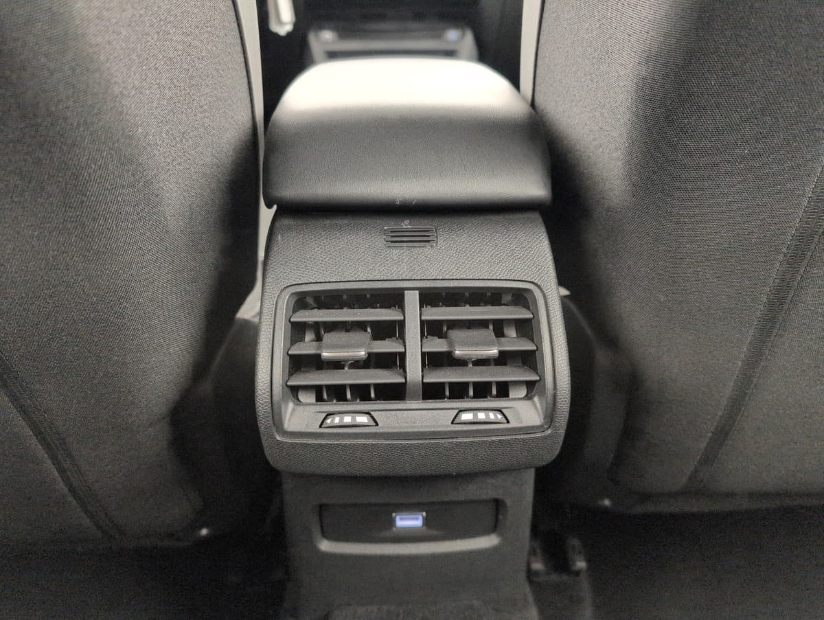 Citroën C4 Hybride 145 ch e-DCS6 Plus 2025 d'occasion — photo 13 sur 20
