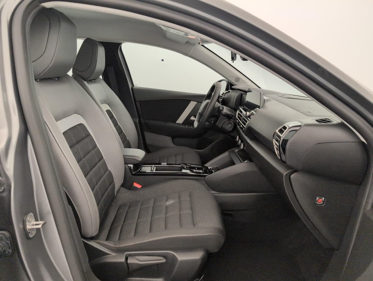 Citroën C4 Hybride 145 ch e-DCS6 Plus 2025 d'occasion — photo 9 sur 20