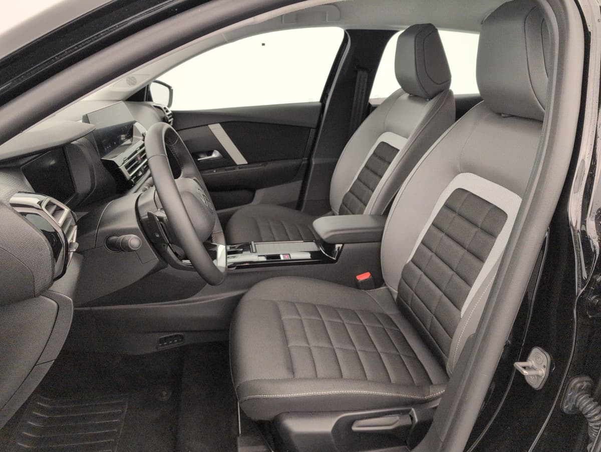 Citroën C4 Hybride 145 ch e-DCS6 Plus 2025 d'occasion — photo 16 sur 20