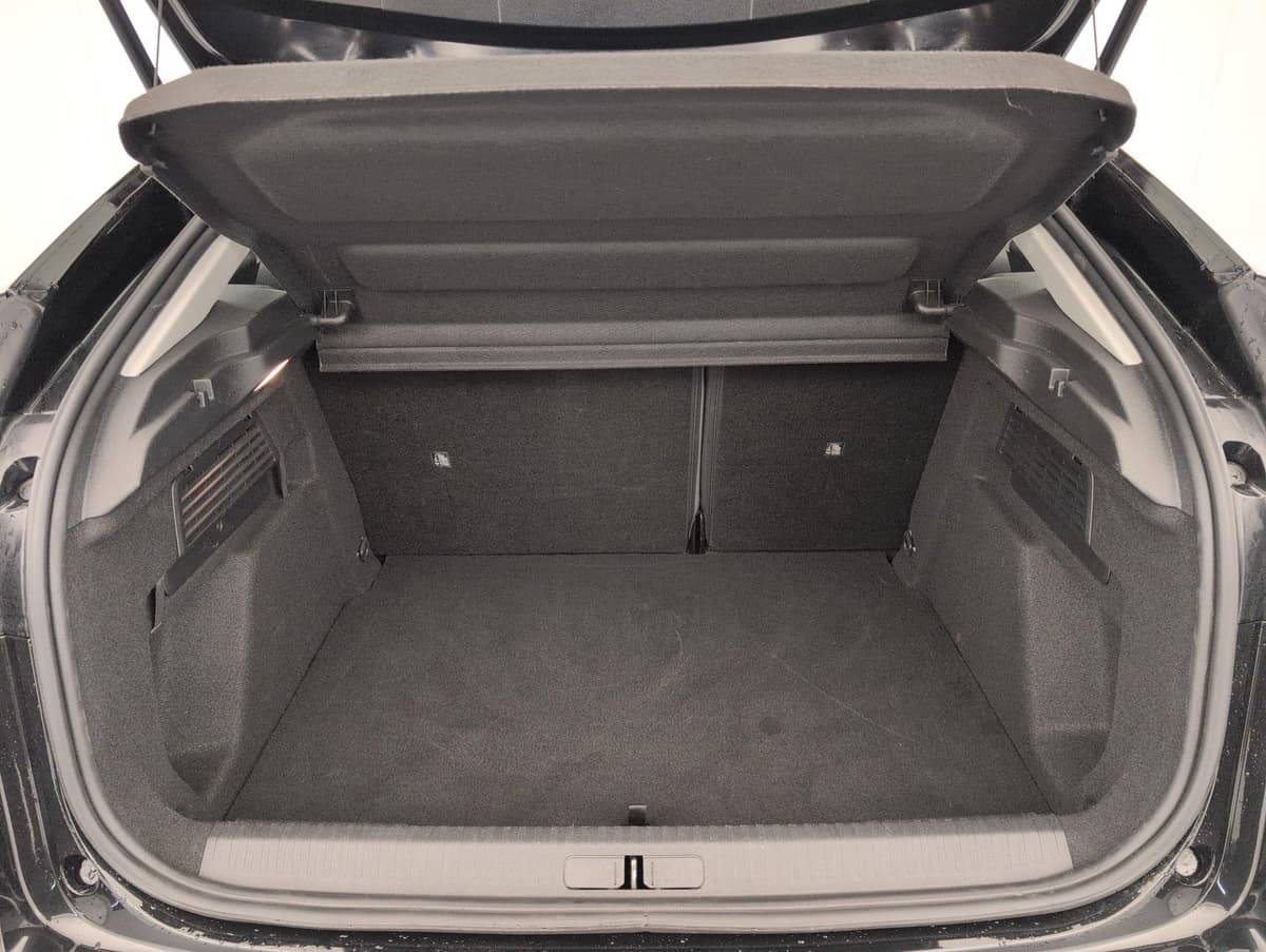 Citroën C4 Hybride 145 ch e-DCS6 Plus 2025 d'occasion — photo 11 sur 20