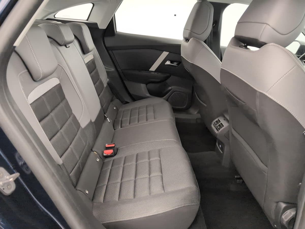 Citroën C4 Hybride 145 ch e-DCS6 Plus 2025 d'occasion — photo 10 sur 20