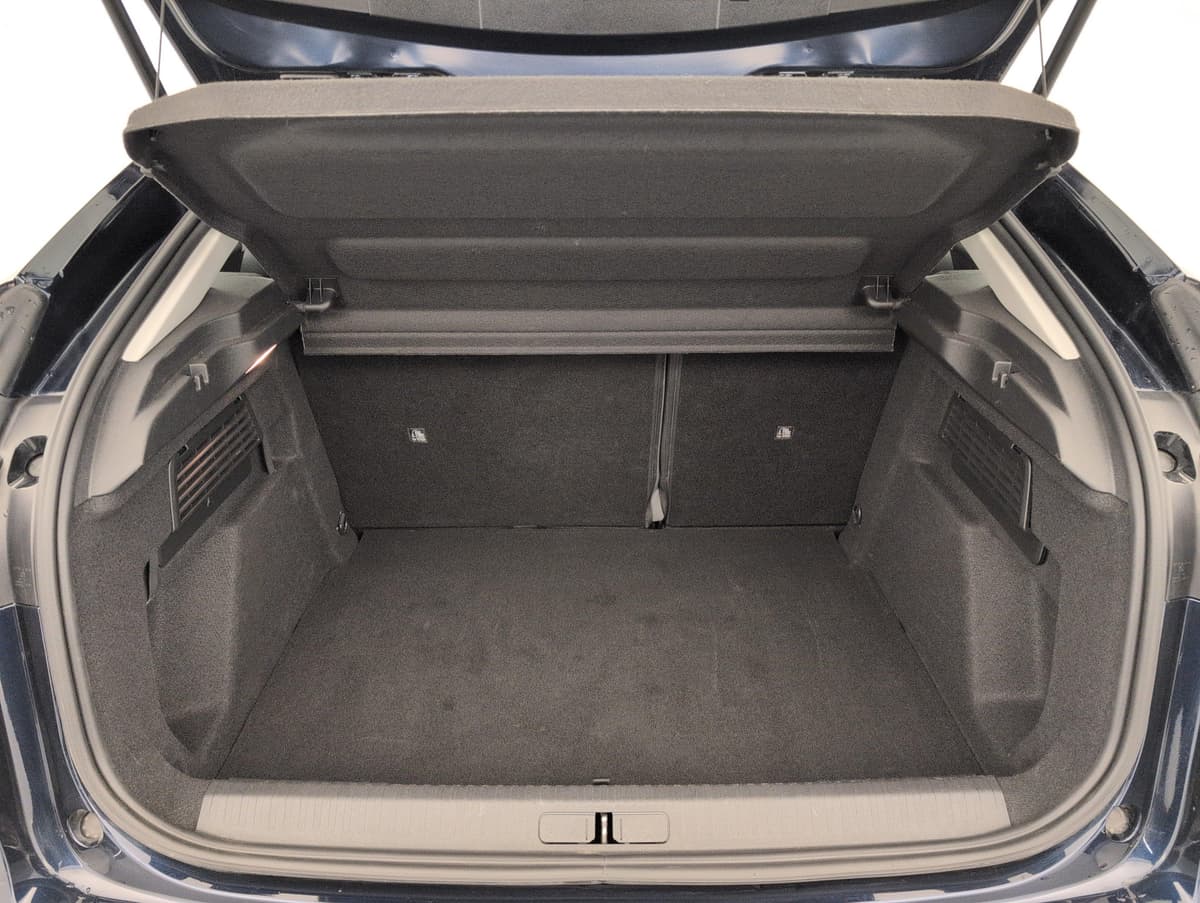 Citroën C4 Hybride 145 ch e-DCS6 Plus 2025 d'occasion — photo 11 sur 20