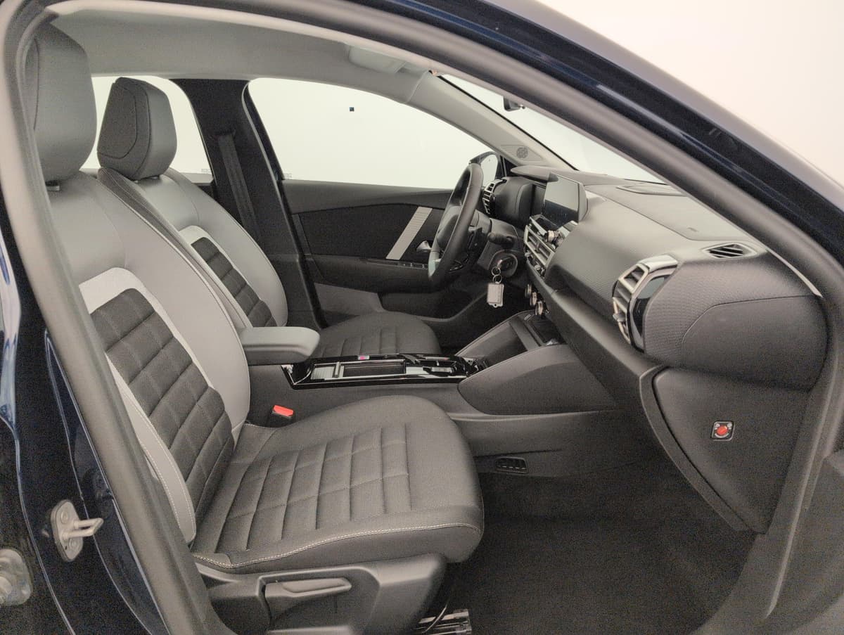 Citroën C4 Hybride 145 ch e-DCS6 Plus 2025 d'occasion — photo 9 sur 20