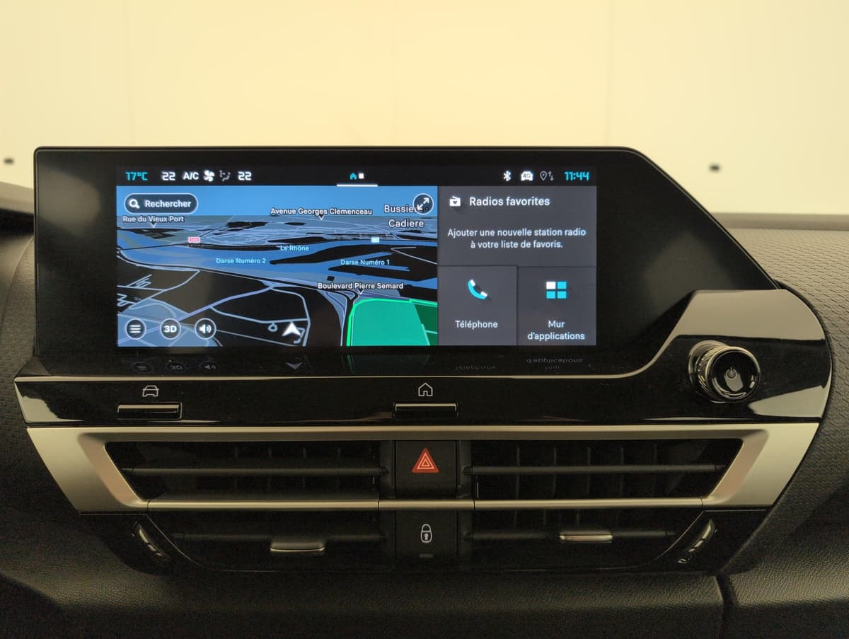 Citroën C4 Hybride 145 ch e-DCS6 Plus 2025 d'occasion — photo 17 sur 20