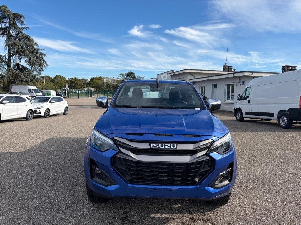 Isuzu D-Max 2.2L SPACE CABINE M/T PRESTIGE 2026 d'occasion — photo 7 sur 20