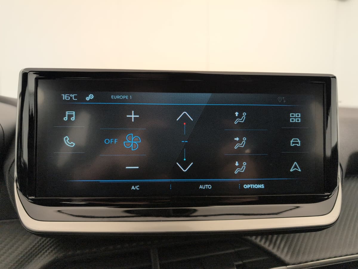 Peugeot 2008 Hybrid 110 ch e-DCS6 Edition 2026 d'occasion — photo 18 sur 20