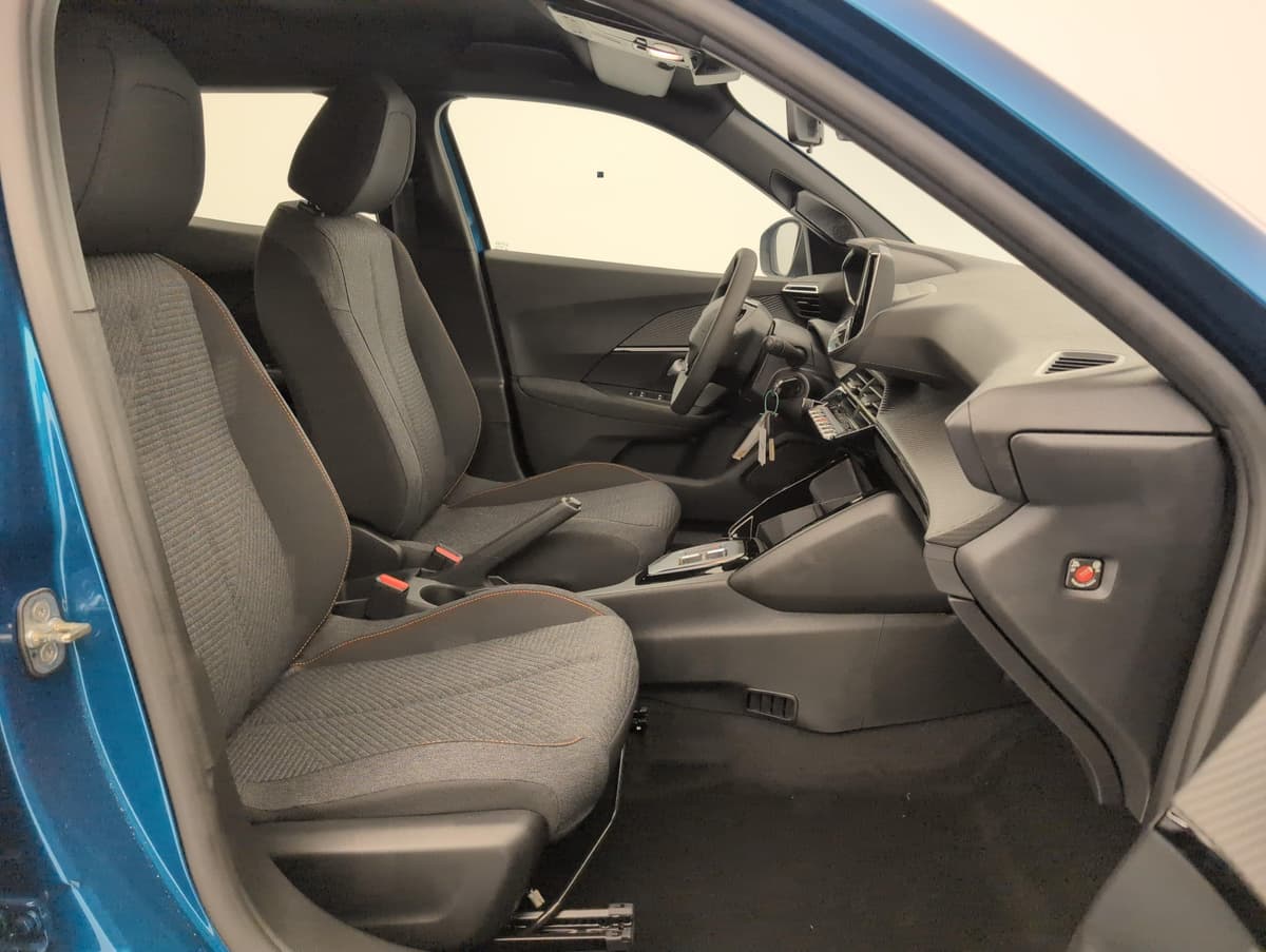 Peugeot 2008 Hybrid 110 ch e-DCS6 Edition 2026 d'occasion — photo 10 sur 20