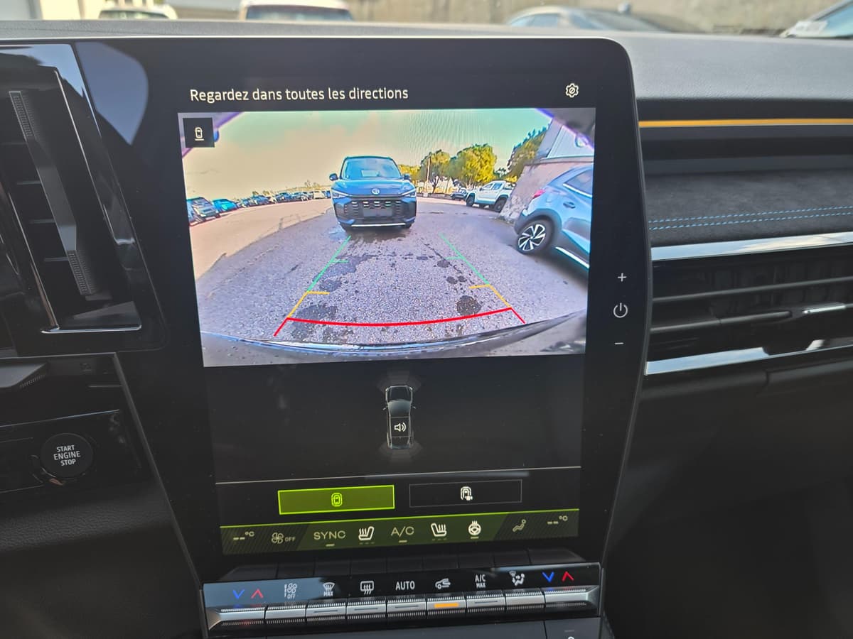 Renault Austral full hybrid E-Tech 200 ch Esprit Alpine 2026 d'occasion — photo 19 sur 20