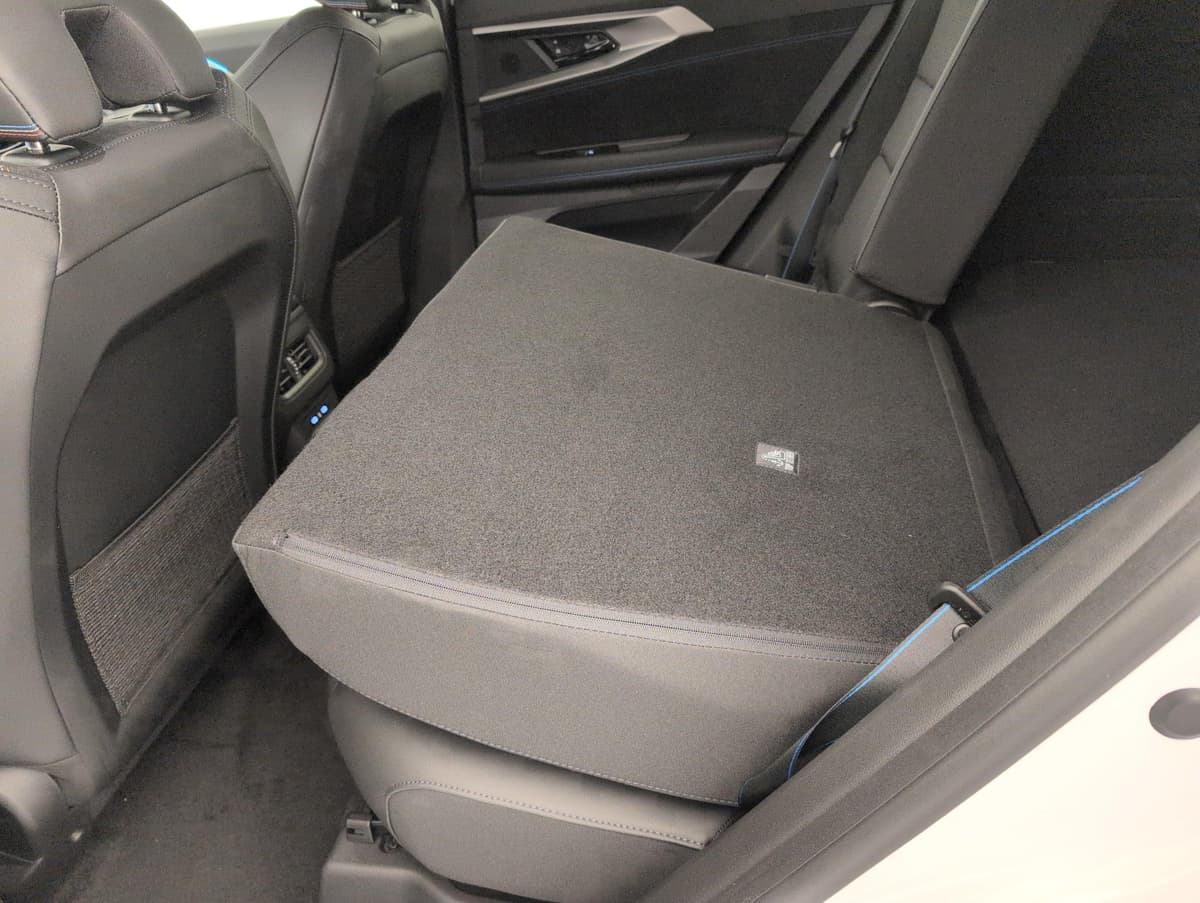 Renault Austral full hybrid E-Tech 200 ch Esprit Alpine 2026 d'occasion — photo 19 sur 20