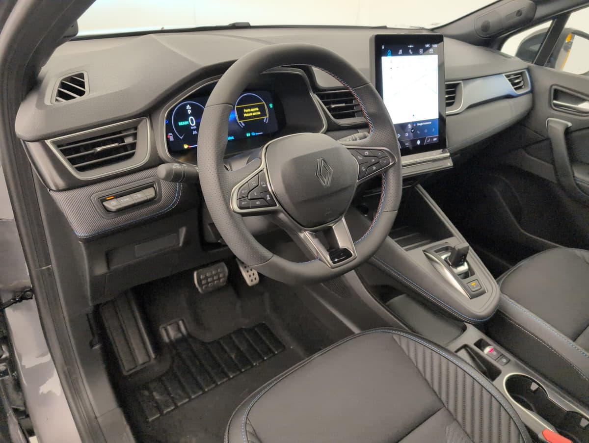 Renault Captur E-Tech full hybrid 160 ch esprit Alpine 2026 d'occasion — photo 16 sur 20