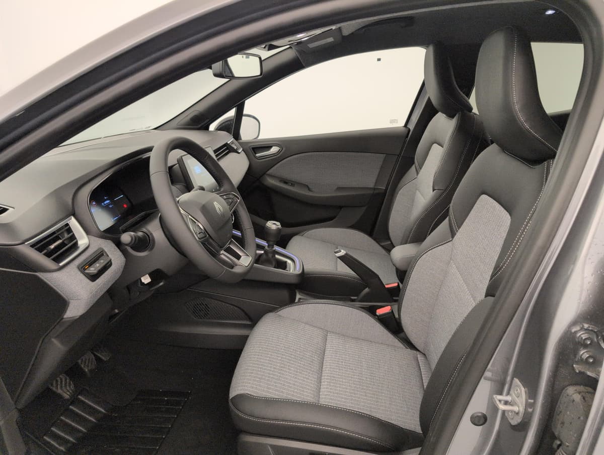 Renault Clio 5 TCE 90 CH GSR2 TECHNO 2026 d'occasion — photo 16 sur 20