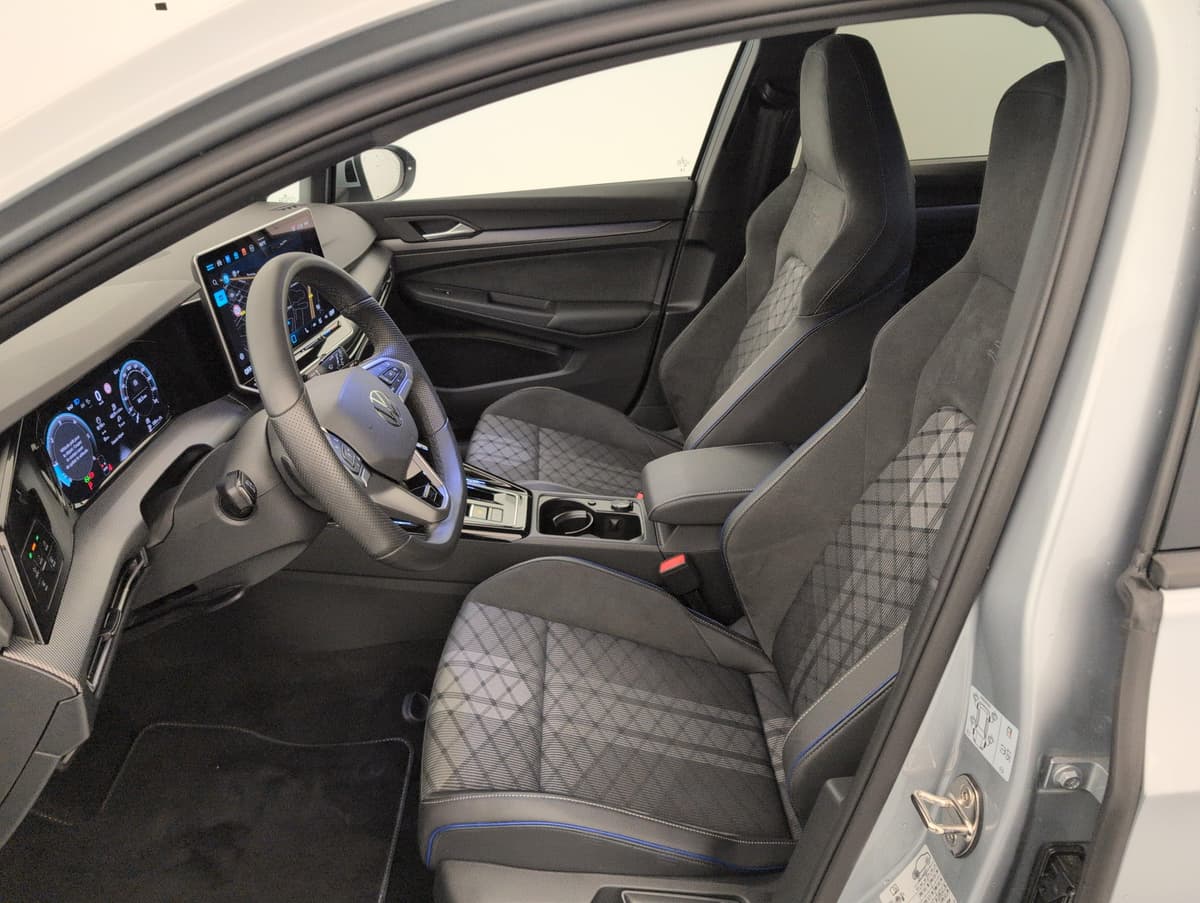 Volkswagen Golf 8 2.0 TDI 150 DSG7 R-LINE 2026 d'occasion — photo 19 sur 20