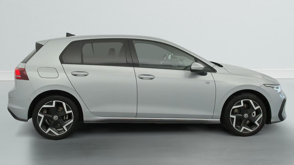 Volkswagen Golf 8 2.0 TDI 150 DSG7 R-LINE 2026 d'occasion — photo 8 sur 20
