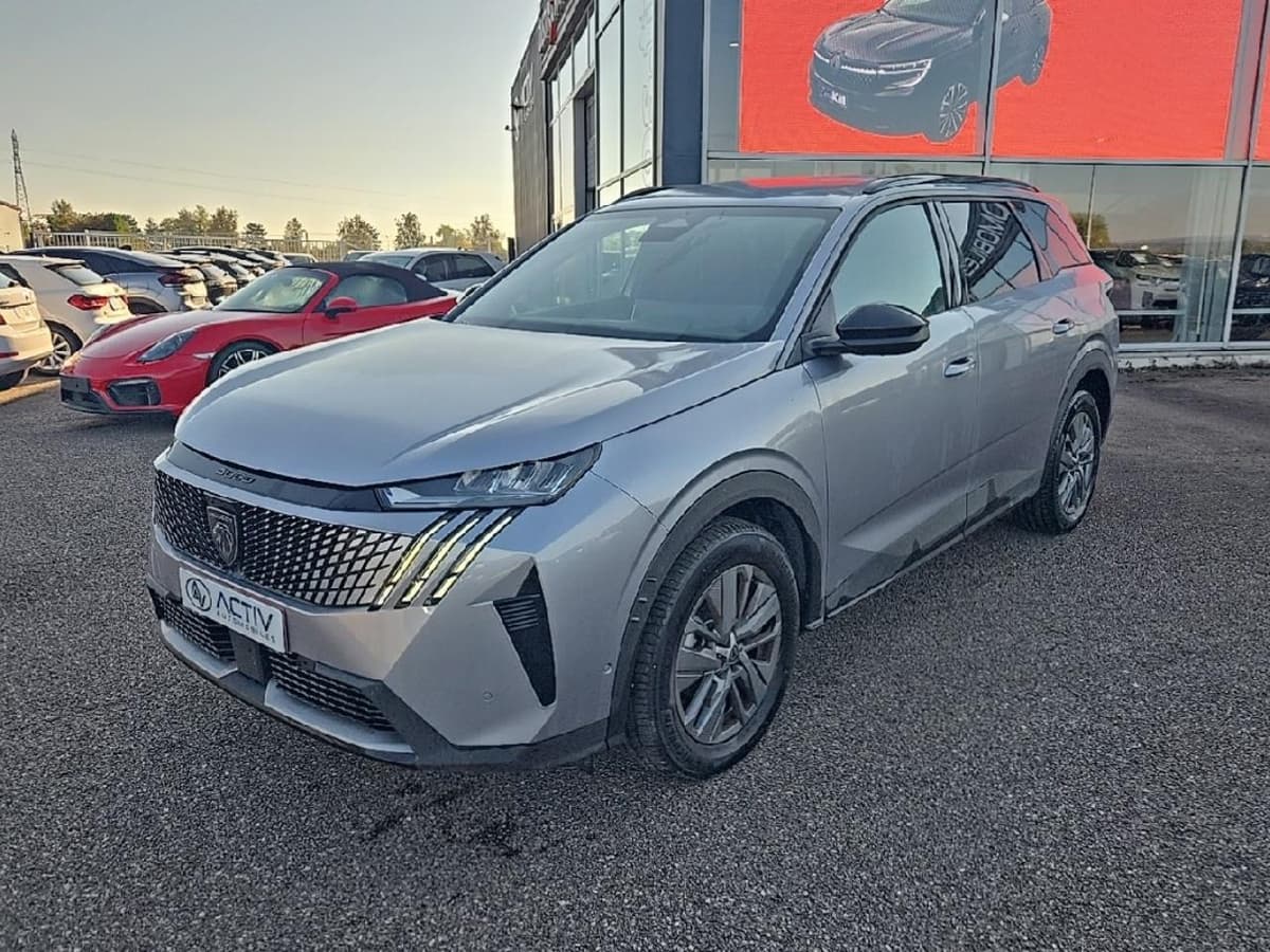 Peugeot 5008 2025 d'occasion, boîte automatique, essence, 10 970 km