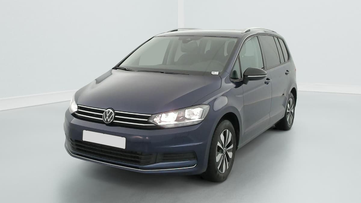 Volkswagen Touran 2025 d'occasion, boîte automatique, essence, 10 764 km
